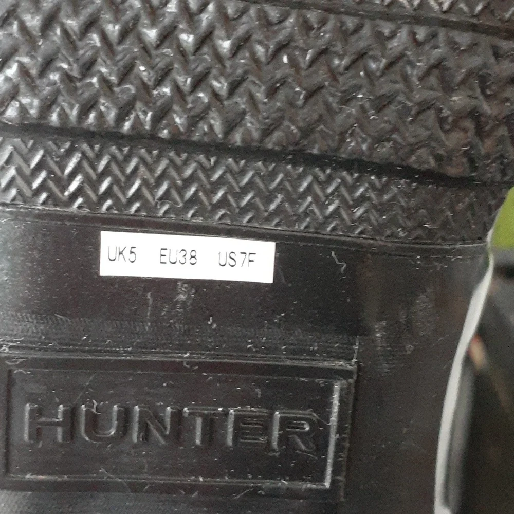 HUNTER RAIN BOOTS - Picture 9 of 13